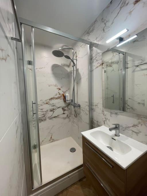 Appt 1 Chambre Jardin Parking Narbonne Dış mekan fotoğraf